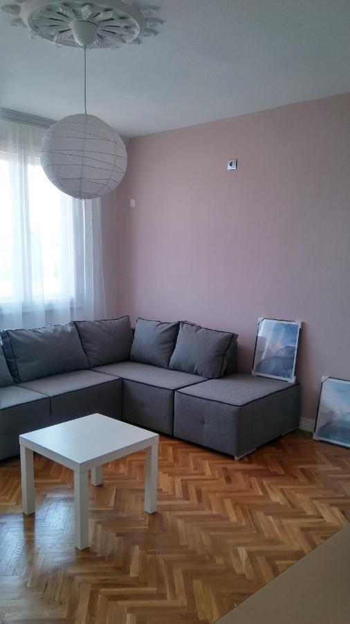 Dima Apartment Veliko Tarnovo Ngoại thất bức ảnh